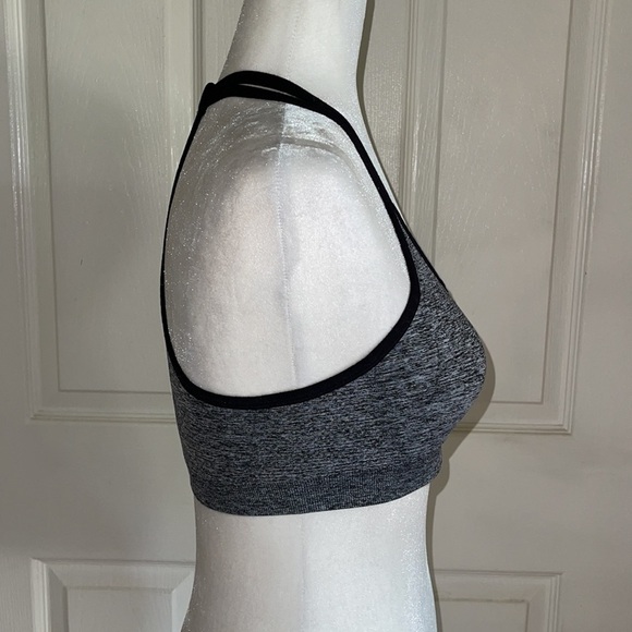 Kenneth Cole Reaction Heather Gray Sports Bra - Picture 2 of 6